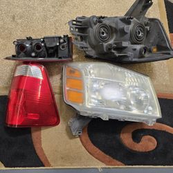 2005 Nissan Titan OEM  Head Lights, Tail Lights And Cargo Lights 