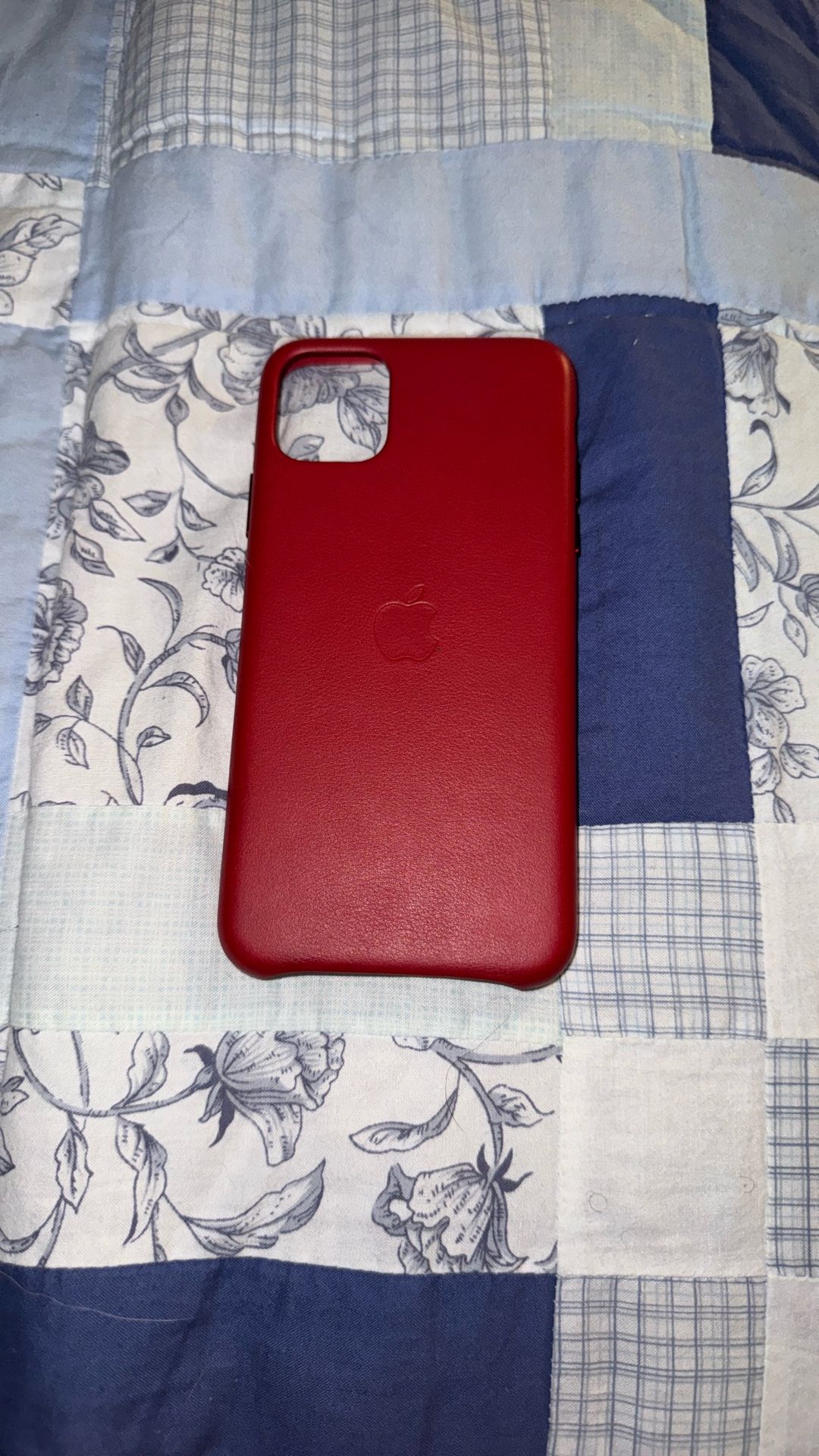 red apple iphone case