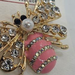 Pink Bumble Bee 🐝 Pin