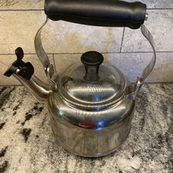 Le Creuset Tea Kettle