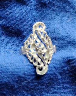 Sterling Silver 6.5 ring . . 14k + S S stamps