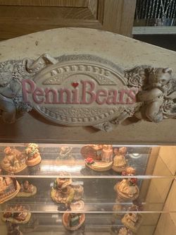 Penni Bear figurines
