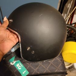 3/4 Quarter  XL HELMET