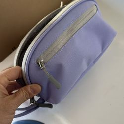 Large Pouch Bag With Zipper, Portable, Purple. New In Box, 50 Pieces Available, I Only Accept 25 Or  50 Pieces Per Order. 