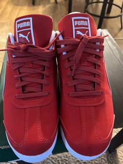 Pumas Shoes