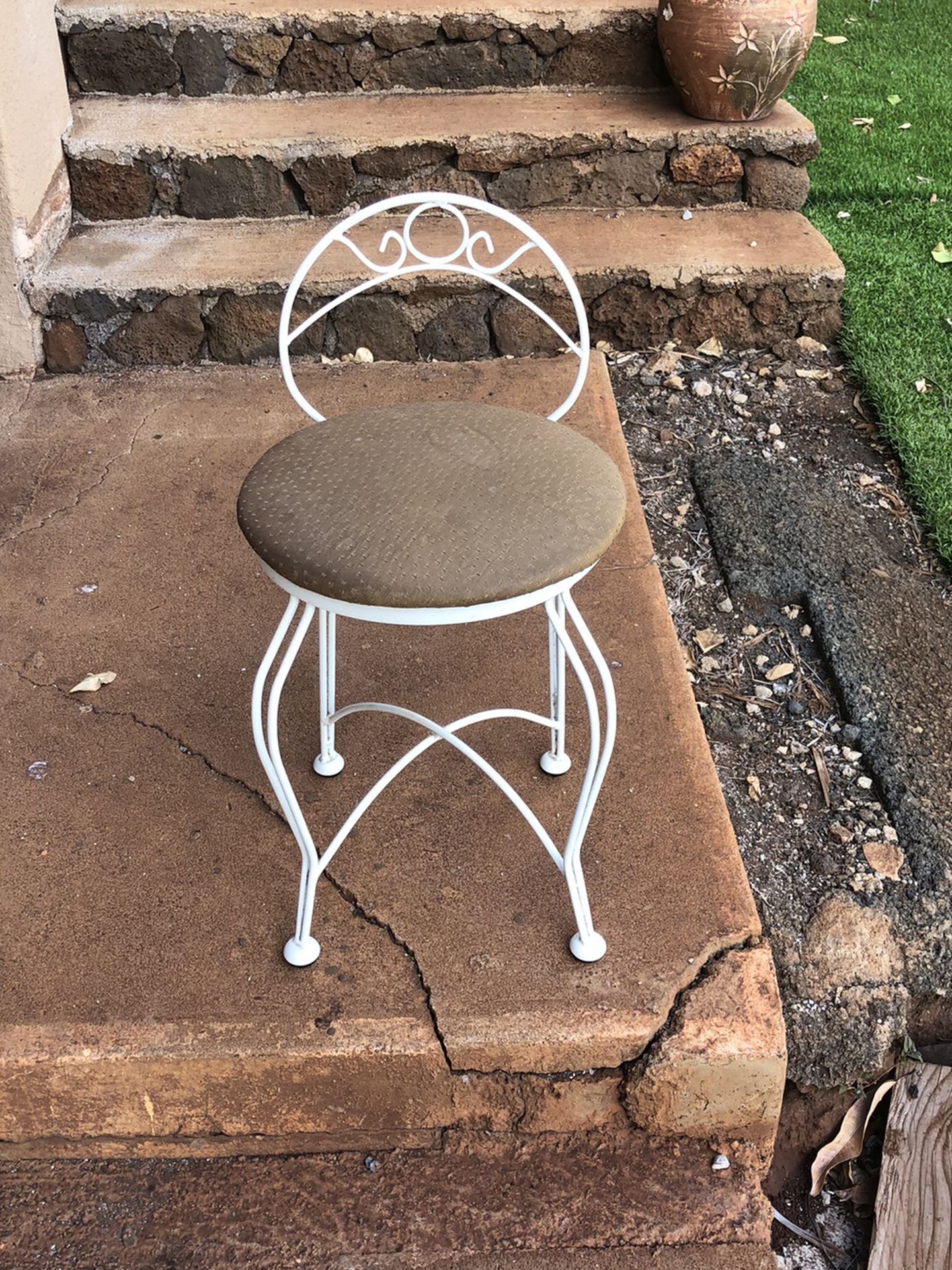 Sturdy Vintage Stool/Chair