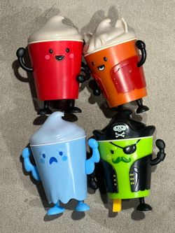 Wendys Kids Meal lot of 4 Frosty Frights Red cup Pirate Coolie Ghoule brr beast