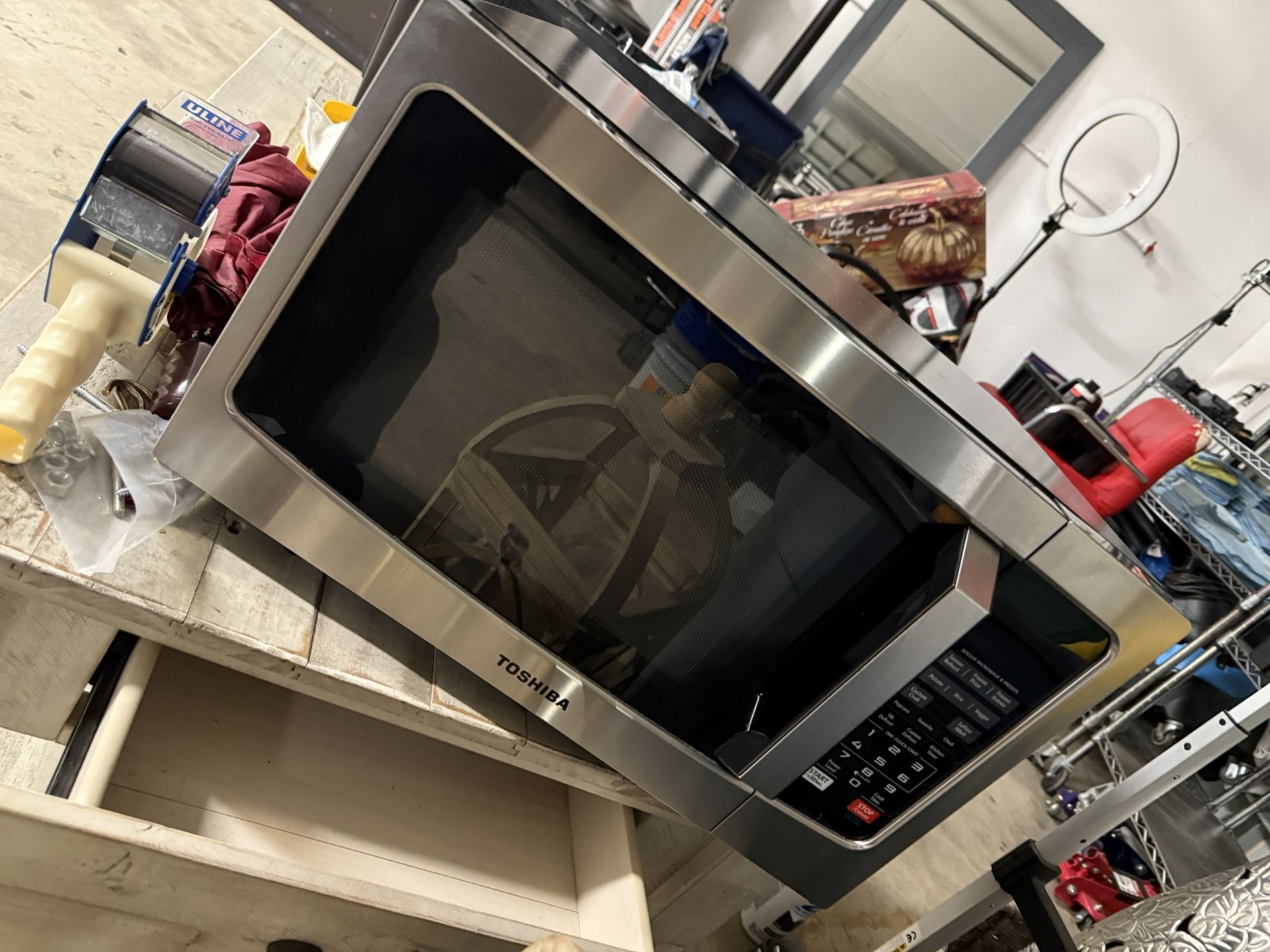 Tochiba Microwave