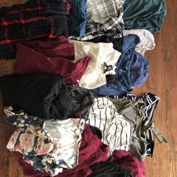 Huge Lot Of Maternity Clothes Small 