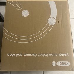 brand new never open yeebi vacuum and mob