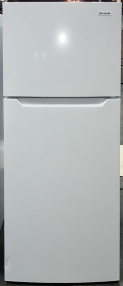 FRIGIDAIRE Refrigerator FFHT1822UW 01272 .