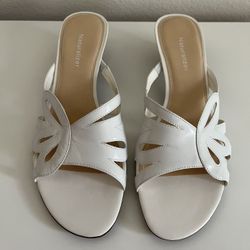 Womens Sandals Heels Size 9 White