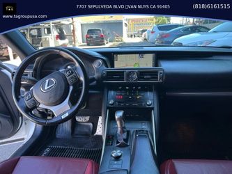 2017 Lexus IS
