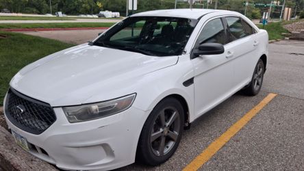 2015 Ford Taurus
