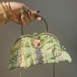Vintage Hand Bag 