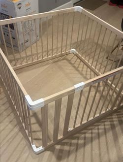 Wooden Baby PlayPen