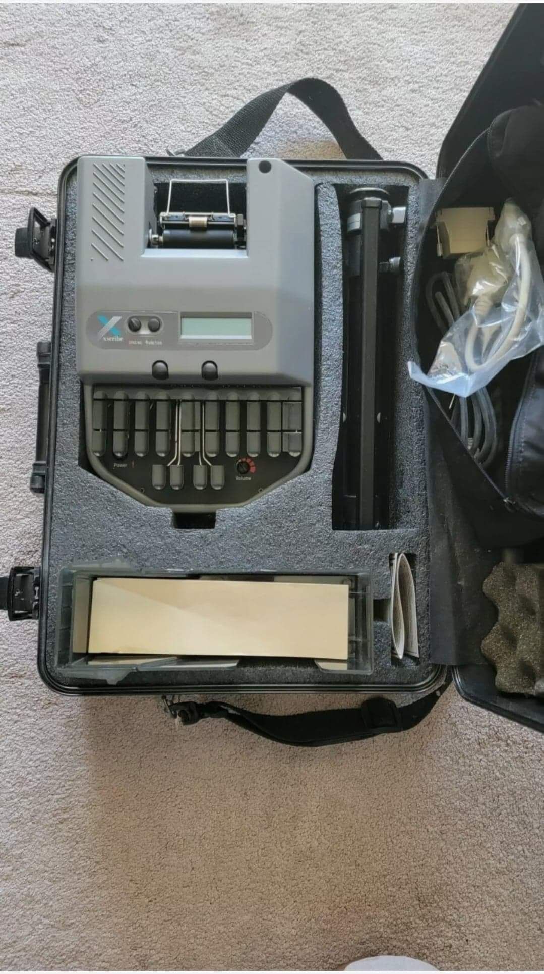Xscribe Stenoram 3 Court Reporter with Accessories. Works but no charger.