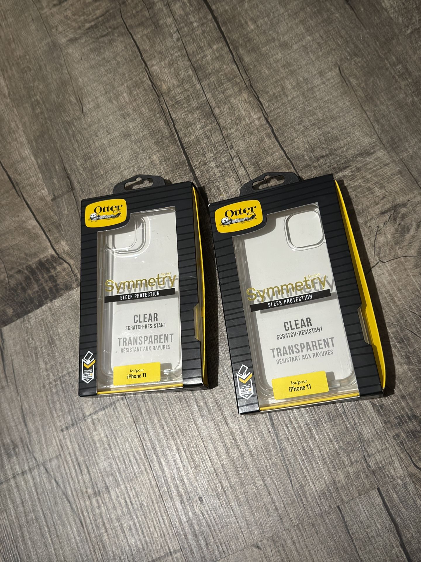 iphone 11 or XR SYMMETRY OTTER BOX