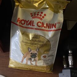 Royal Canin Frenchie Adult 