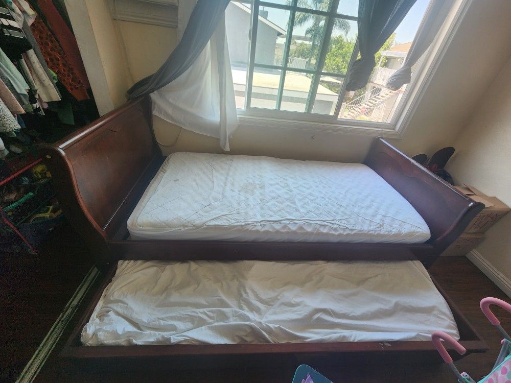 Twin Trundle Day Bed