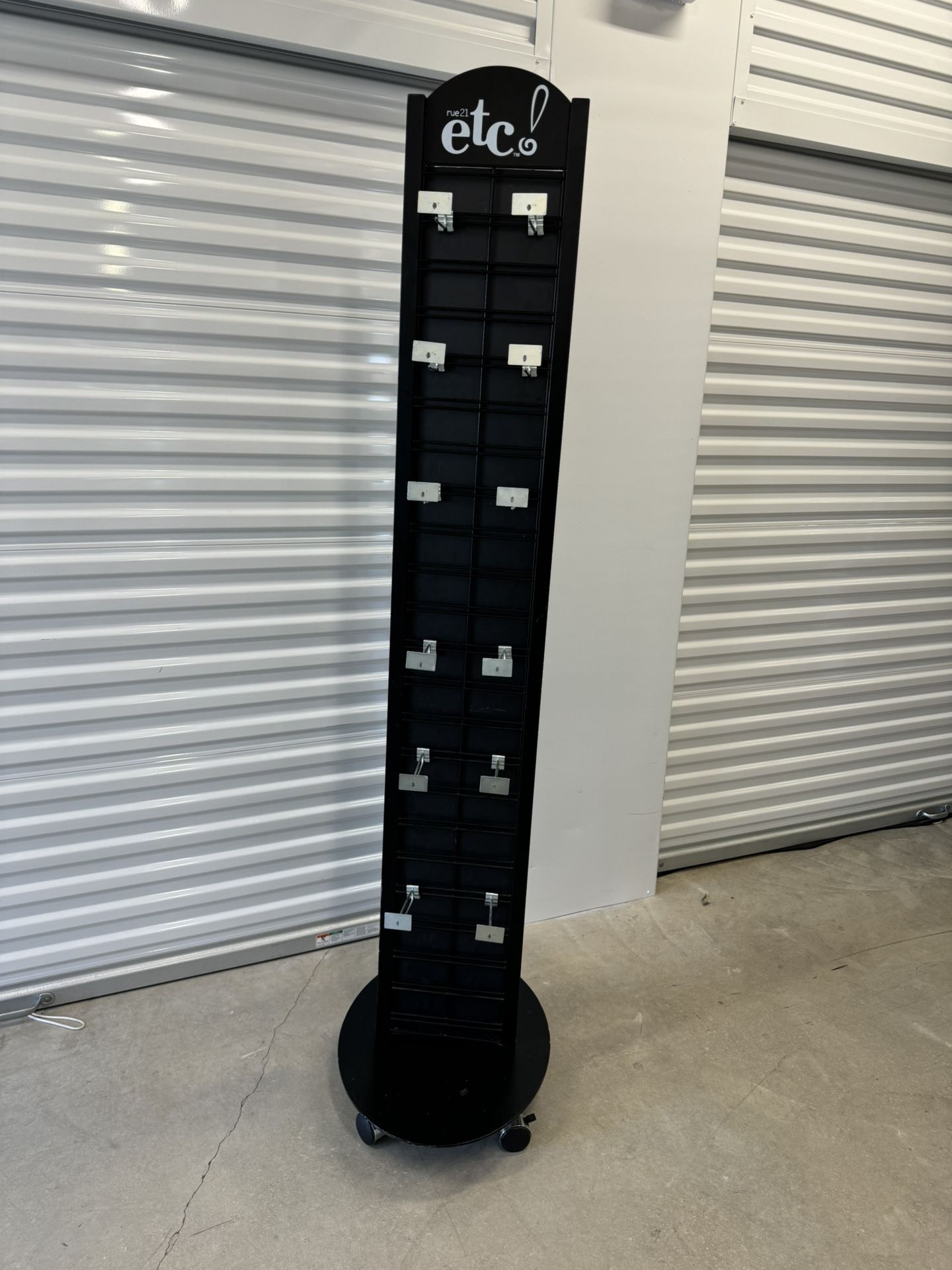 Business Metal Rack Organizer 6ft tall With Wheels And Hooks