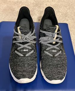 Nike Air Max Sequent, Fitsole, Size 10.5; $45.00