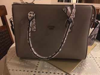 Guess purse