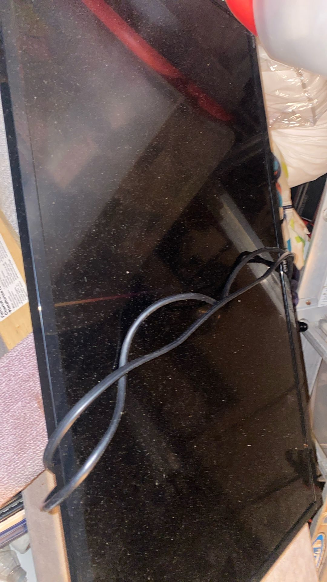 32 Inch Flat Screen