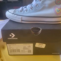 New Girls Converse 
