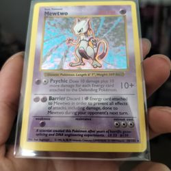 Shadowless Base Set Mewtwo Holo Unlimited 