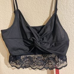 SHEIN Lace Detail Top