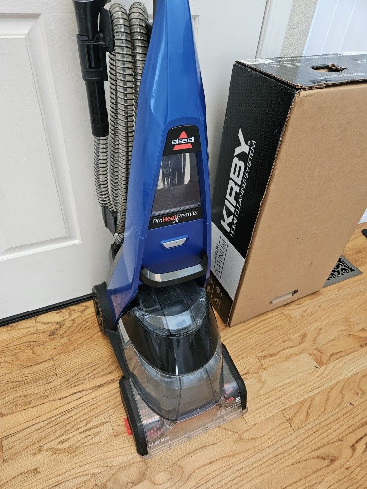 New Cond BISSEL SHAMPOO CARPET CLEANING SHAMPOO  , WORKS EXCELLENT  , AMAZING POWER SUCES  , IN THE BOX 