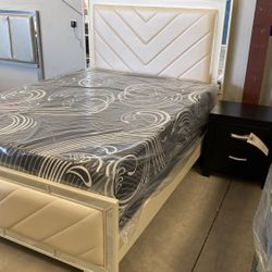 New Queen Bed Led Light 💡 Free Deliver 