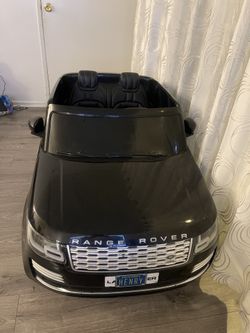 Kids Car Range Rover In Excellent Condition 