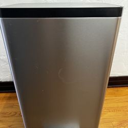 Kohler garbage container