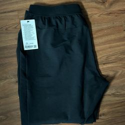 Lululemon 