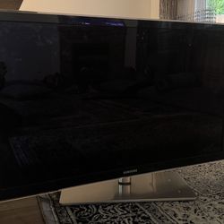 Perfectly Fine Samsung UN46C6400 46" 1080p