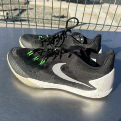 Nike HyperChase Premium Black Silver Shoes 12.5