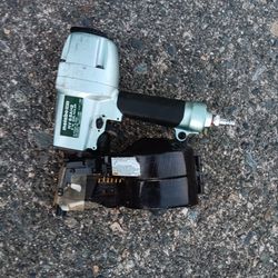 Matabo Hitachi NV65AH2. Siding Fencing 2.5in Coil Nailer. Excellent Condition. Many Other Tools. For Pick Up Fremont. No Low Ball Offers. No Trades 