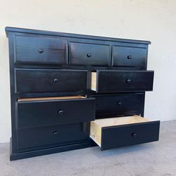 9 Drawer Black Pine 