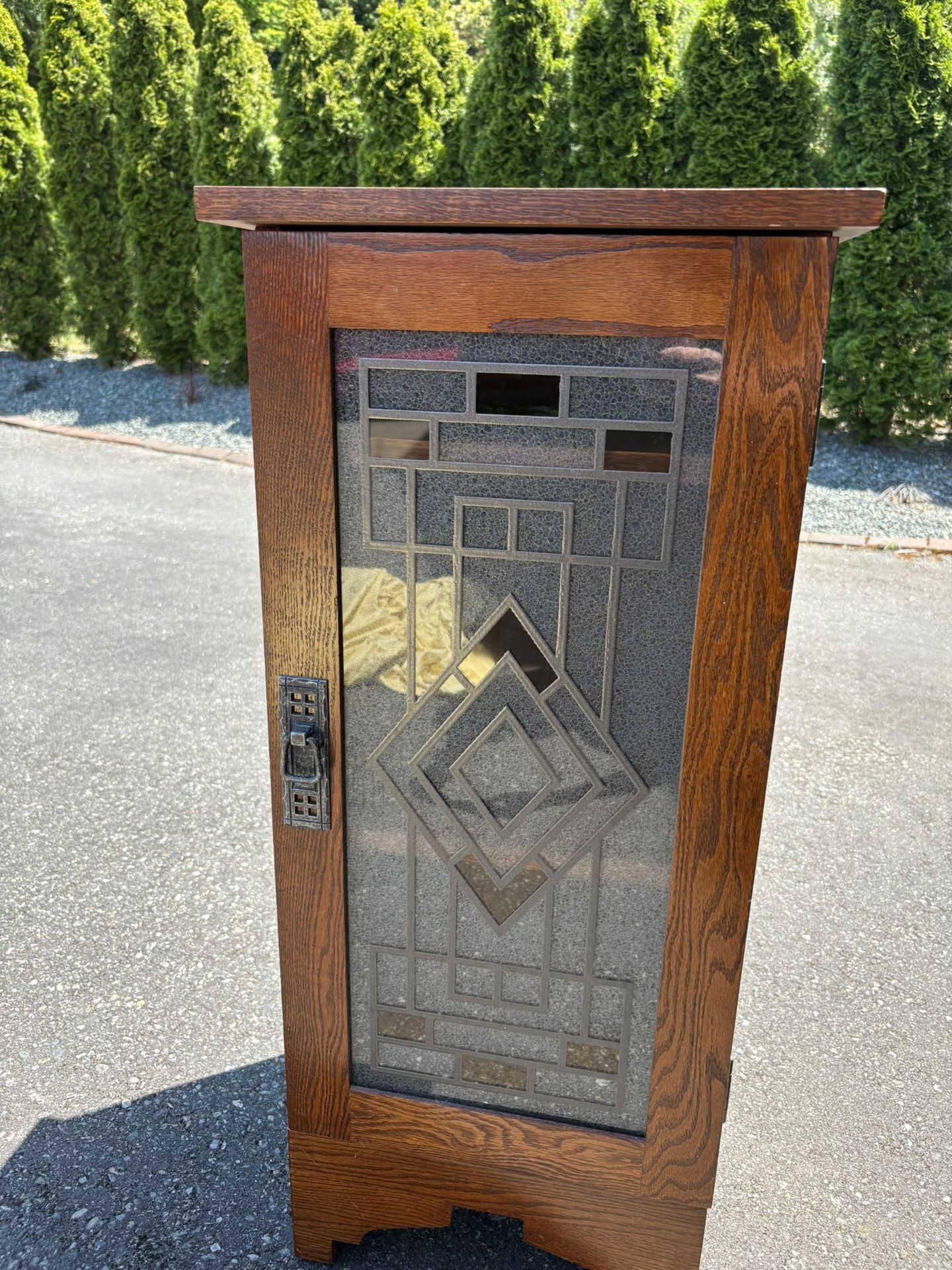 FREE - Cabinet - FREE