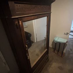 Brown Dresser With Mirror