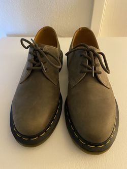 Dr Martens Shoes 