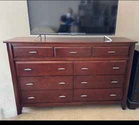Solid WOOD Dresser