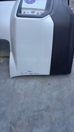 2017 GMC Terrain rear bumper