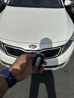 Key / Smart Key / Kia Optima Key / All Key Lost / Extra Key