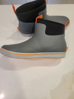 Deck boot