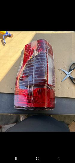 20-22 Ford F250 F350 Super Duty Tail Light Passenger Side Blind Spot