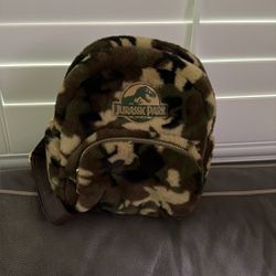 Jurassic Park Backpack (min)