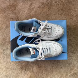 Air Force 1’s White University Blue